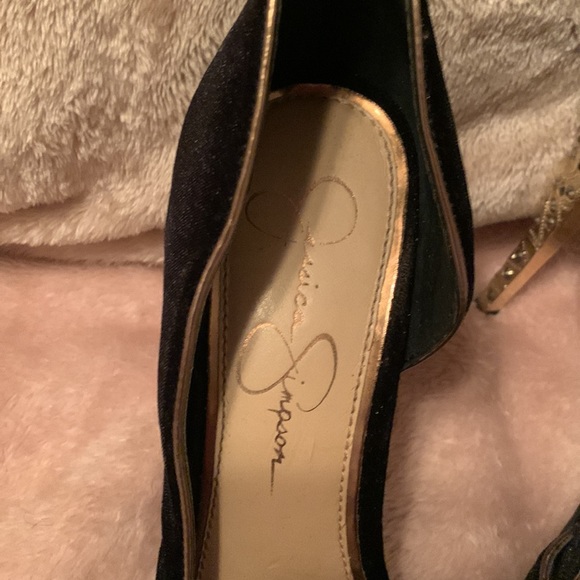 Jessica Simpson Suede black and gold design heels - Picture 2 of 6